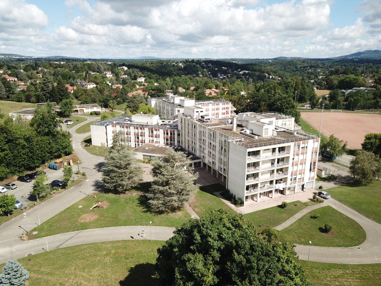 Bureaux-ateliers aux Grandes Voisines